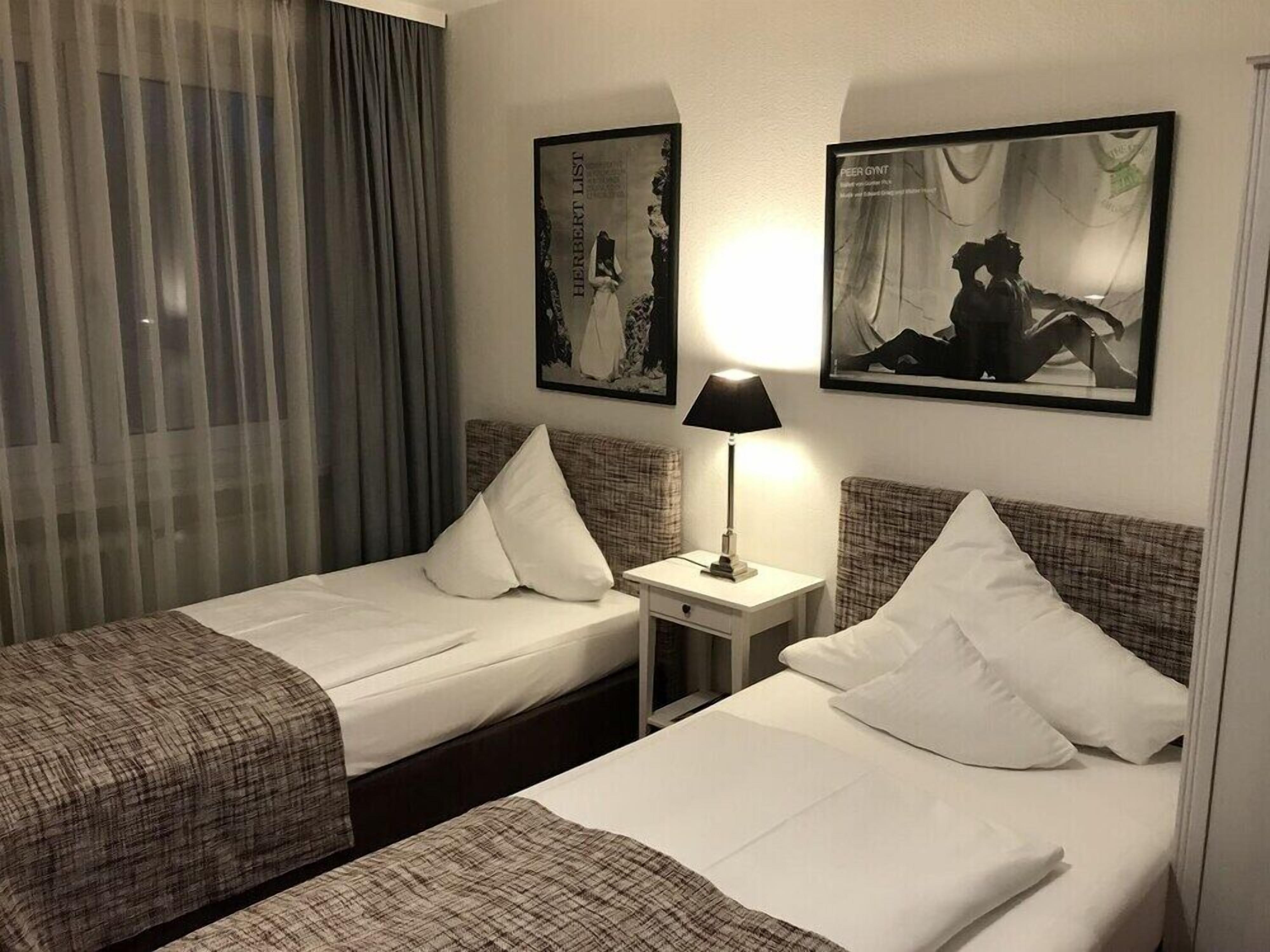 Hotel Nymphenburg City - Muenchen — Photos 2